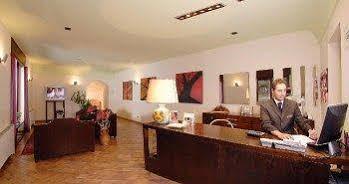Hotel Miralago San Potito Sannitico المظهر الخارجي الصورة